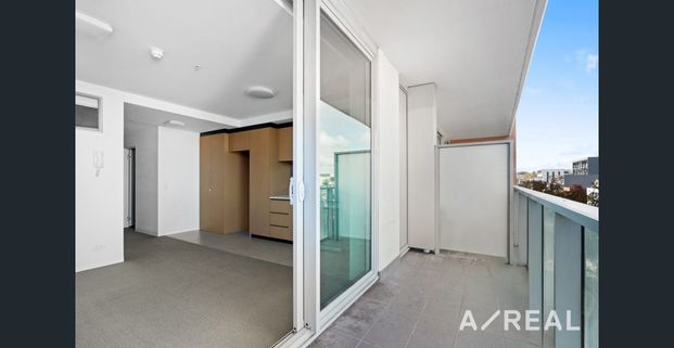 Contemporary Living 1 Bedroom Apartment - In the Heart of Prahran! - Photo 1