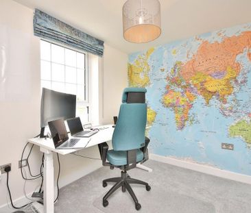 5 bedroom detached house to rent - Photo 3