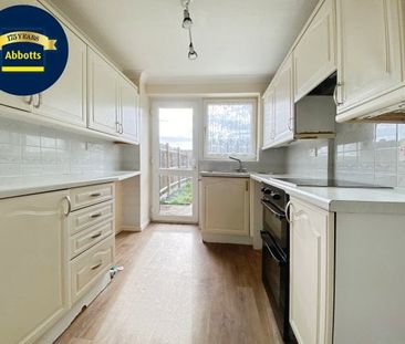 Readers Court, Great Baddow West - CM2 - Photo 3