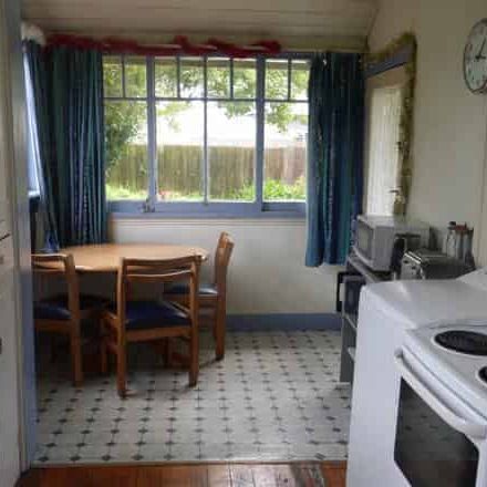 ** BACK UNIT IN CHARACTER VILLA ** - Photo 1