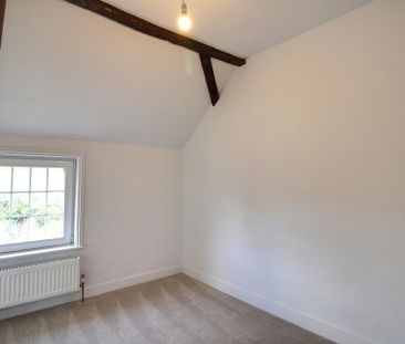 2 bedroom cottage to rent - Photo 3