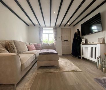 2 bedroom terraced house to rent - Photo 1