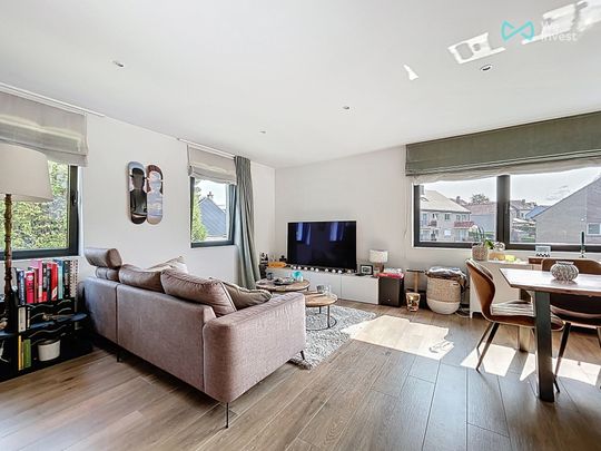 Appartement met drie slaapkamers in Rhode-Saint-Genèse - Photo 1