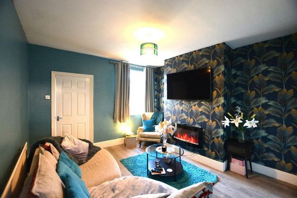 2 bedroom semi-detached house to rent - Photo 1