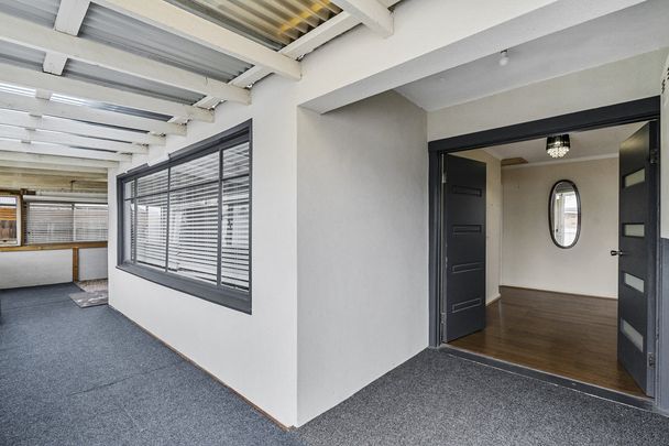 Family Home in Brighton - Photo 1