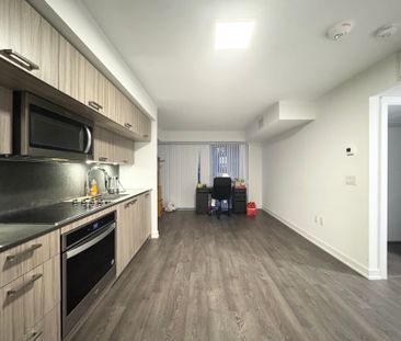 For Lease - 50 McCaul Street Unit# 512, Toronto, Ontario - Photo 4