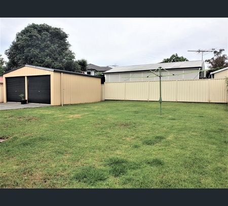 37 Queenscliff Drive, Woodbine, NSW 2560 - Photo 2