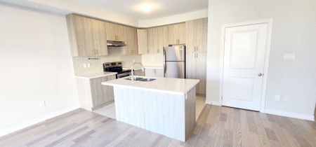 For Lease - 10 pinot Crescent, Hamilton, Ontario - Photo 4