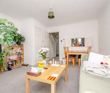 2 bedroom semi-detached house to rent - Photo 1