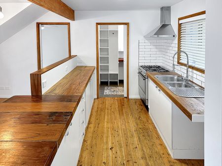 Home For Rent - Photo 4