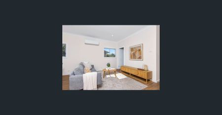 Now Leasing: Stylish 3-Bed Home in New Lambton - Photo 2