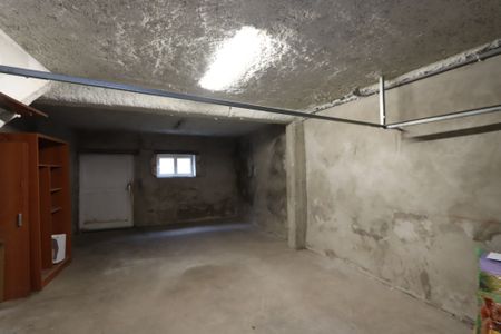 Location Appartement 4 pièces 83m² LA CHARITE SUR LOIRE 58400 - Photo 5