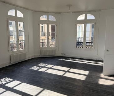 Location Appartement 3 pièces 98m² ROUEN 76000 - Photo 4