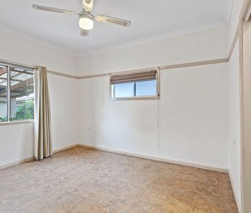 32 Castlereagh Street, Riverstone NSW 2765 - House For Rent | Domain - Photo 3