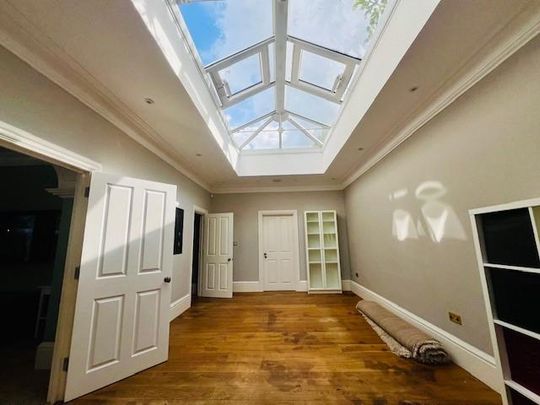 6 bedroom house to rent - Photo 1