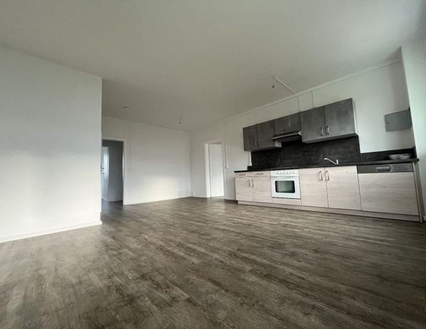 Mehr Raum fürs Familienleben: Einziehen, Ankommen & Wohlfühlen mit Einbauküche - Photo 1