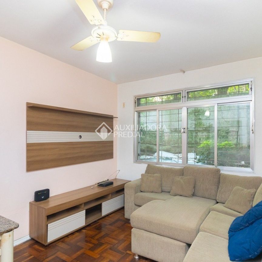Apartamento com 3 quartos e 71m² para alugar em Menino Deus, Porto Alegre. - Photo 1