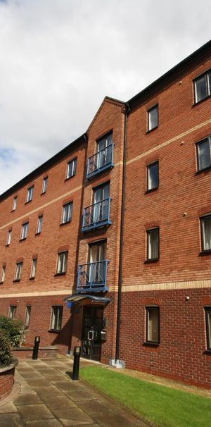 2 bedroom apartment to rent - Photo 1