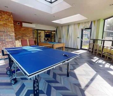 Silver Studio - Photo 2