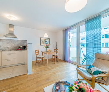 City-Residence: Modern möbliertes Apartment mit Balkon im Frankfurt... - Photo 1