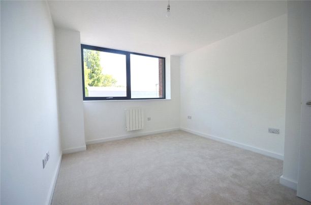 Wellington Rd North, Heaton Norris, Stockport, SK4 2DZ - Photo 1