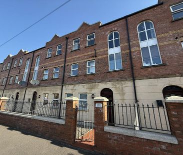13 Donnybrook Court, Belfast BT9 7GH - Photo 1