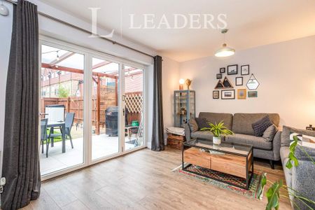 4 bedroom house to rent - Photo 2