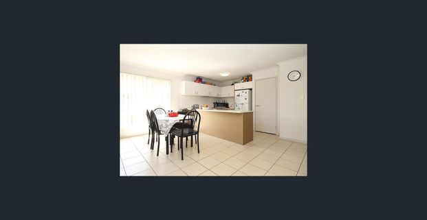 Spacious, Well Maintained, Family Abode ** Break Lease - Benefit From Initial 3 Months' Rent Under Market Price ** - Photo 1