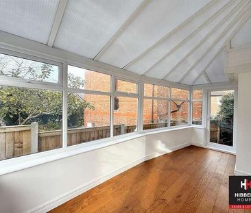 Grove Lane, Hale, WA15 - Photo 2