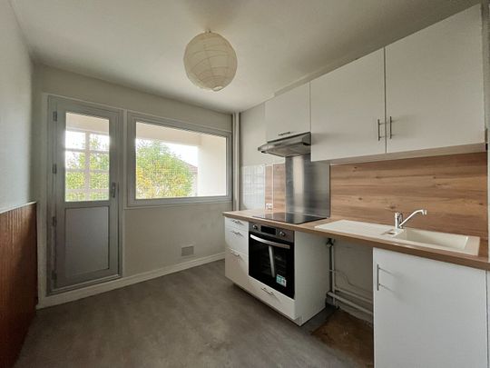 Location Appartement 4 pièces 69m² - Photo 1