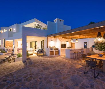 5 bedroom luxury Villa for rent in Ibiza, Spain - Photo 4