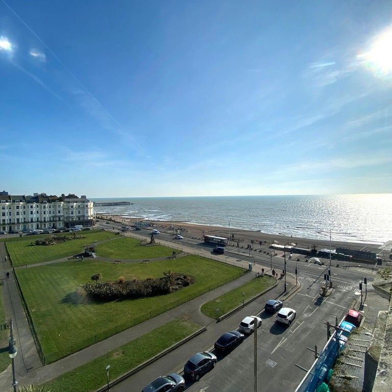 2 bed apartment to rent in Warrior Square, St. Leonards-on-Sea, TN37 - Photo 1