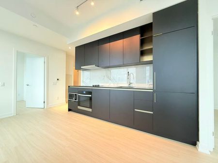 For Lease - 8 Wellesley Street Unit# 5911, Toronto, Ontario - Photo 4