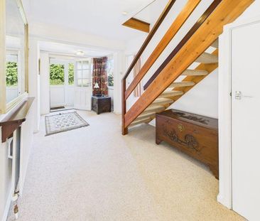 4 bedroom detached house to rent - Photo 1