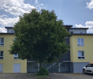 Schleiz, 3-Raum-Wohnung mit Balkon und Weitblick (ME04) - Photo 1