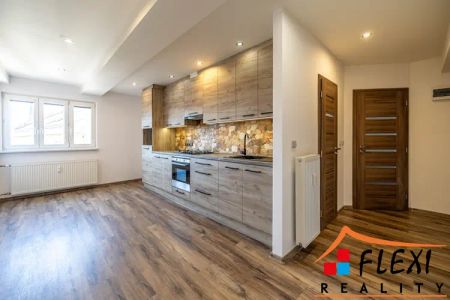 Pronájem zrekonstruovaného bytu 2+kk, os.vl., 49,8 m - Photo 4