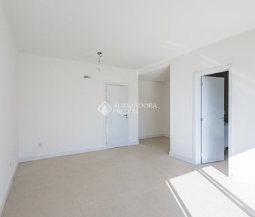 Casa com 3 quartos e 195m² para alugar em Jardim Itu, Porto Alegre. - Photo 5
