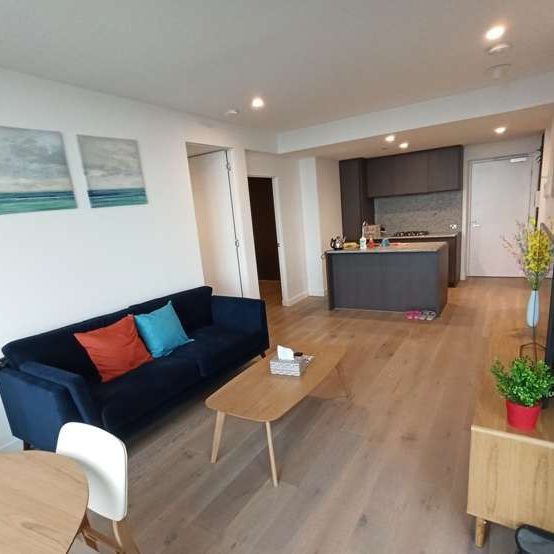 Stunning City-View Apartment for Rent – Fully Furnished in Prime Carlton Location - Photo 1