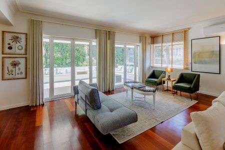 Moradia T5 com Piscina e Amplo Jardim em Cascais - Photo 2