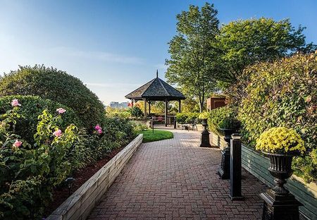 Furnished studio apartments available close to University of Ottawa - Photo 4