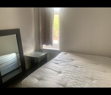 Room in a Shared House, Norfolk Road, IG3 - Photo 1