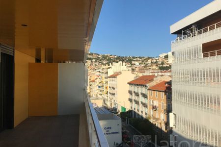 Résidence 2 pièces - gare du Sud - Photo 4