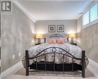 404 WRIGHT CRESCENT, Niagara-on-the-Lake, Ontario, L0S1J0 - Photo 1