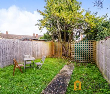 4 bedroom terraced house to rent - Photo 1