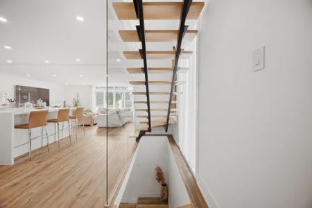 For Lease - 45 Furnival Road, Toronto, Ontario - Photo 2