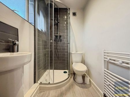 Brampton Court, NR5 9AN - Photo 5