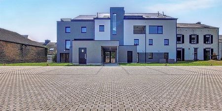 Appartement te huur in Etalle voor € 1.150 met 2 slaapkamers - Photo 2