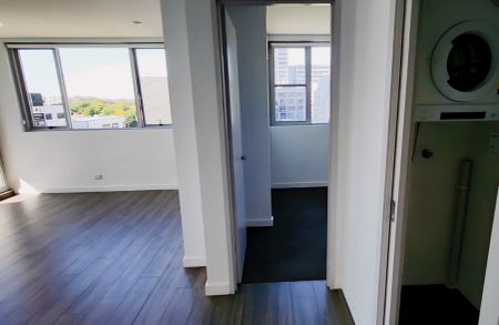 2 bed 2 bath-608-Bed2 - Photo 2