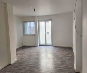 3 pièces - 51 m² - 4ème étage - Colocation non autorisée - Photo 4