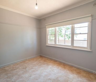 4 Woolcock Avenue - Photo 6